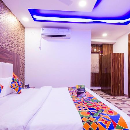 Fabhotel Olivia Suite Нью-Дели Экстерьер фото