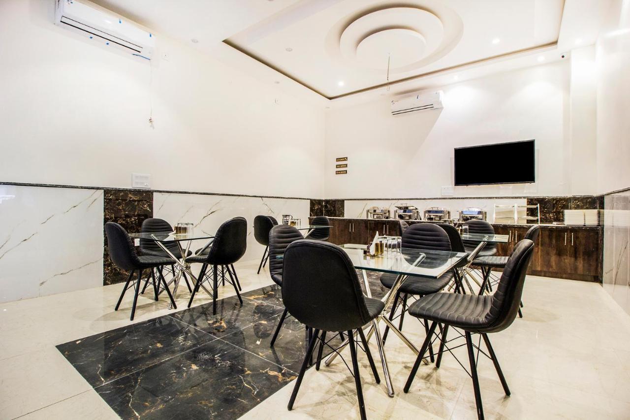 Fabhotel Olivia Suite Нью-Дели Экстерьер фото